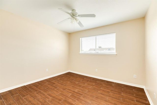 1920 Back Bay Drive, Galveston, TX 77551