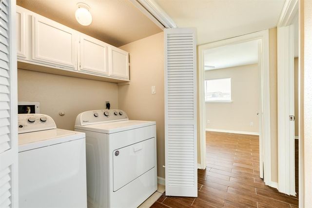 1920 Back Bay Drive, Galveston, TX 77551