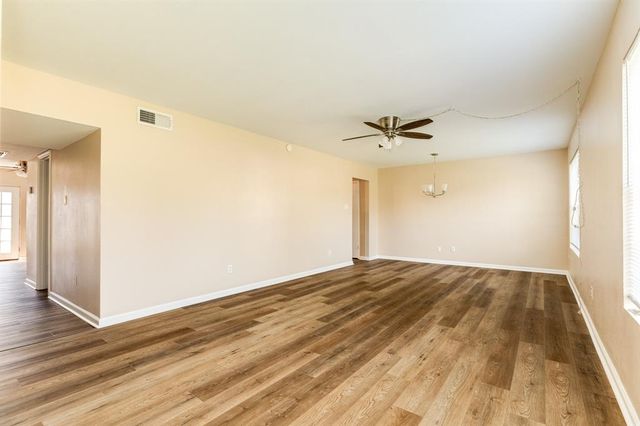 1920 Back Bay Drive, Galveston, TX 77551