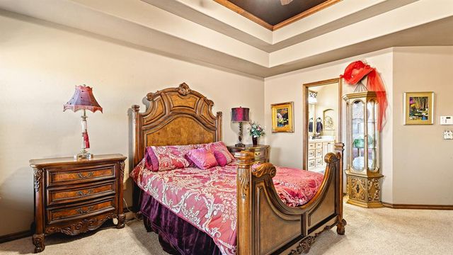 2100 Hackberry Creek Avenue, Yukon, OK 73099