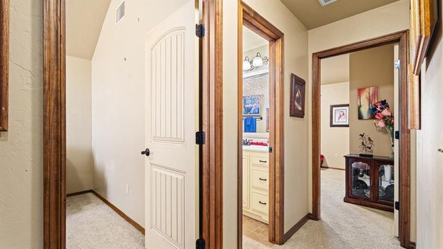 2100 Hackberry Creek Avenue, Yukon, OK 73099