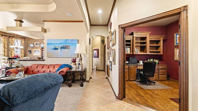 2100 Hackberry Creek Avenue, Yukon, OK 73099