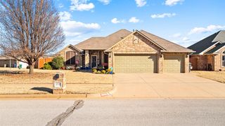 2100 Hackberry Creek Avenue, Yukon, OK 73099