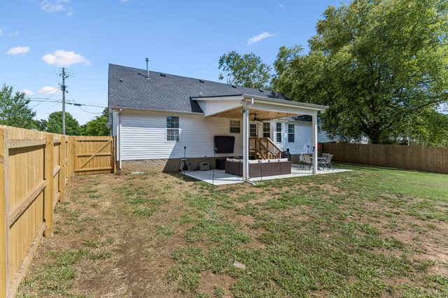 2923 Penny Ln, Murfreesboro, TN 37130
