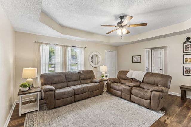 2923 Penny Ln, Murfreesboro, TN 37130