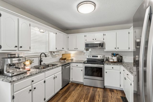 2923 Penny Ln, Murfreesboro, TN 37130