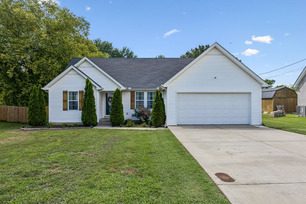 2923 Penny Ln, Murfreesboro, TN 37130