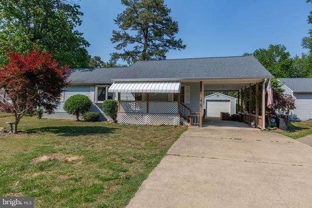 360 CEDAR LN, Colonial Beach, VA 22443