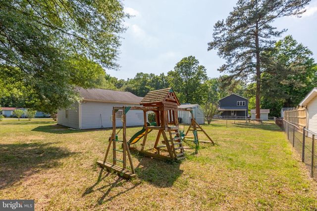 360 CEDAR LN, Colonial Beach, VA 22443