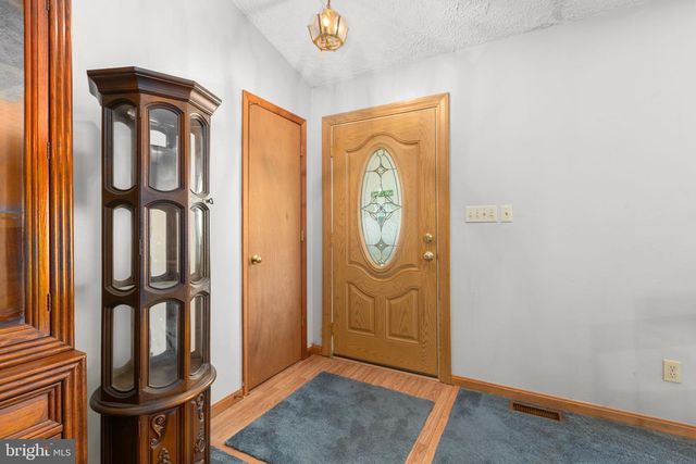 360 CEDAR LN, Colonial Beach, VA 22443
