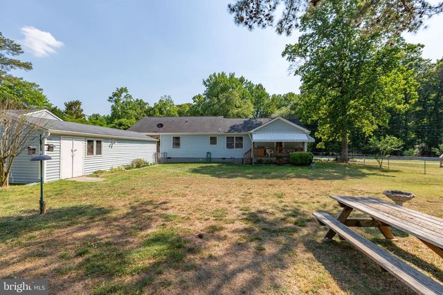 360 CEDAR LN, Colonial Beach, VA 22443