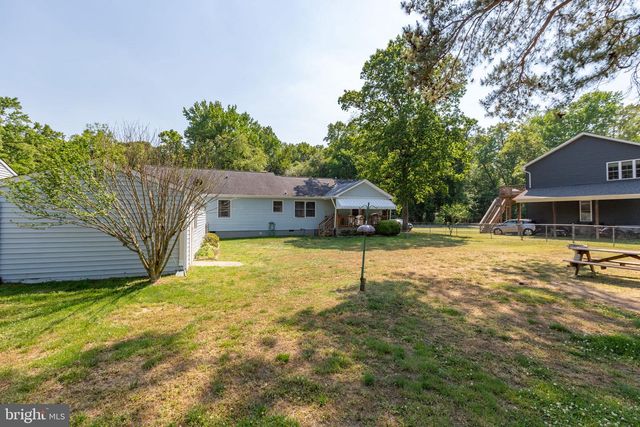 360 CEDAR LN, Colonial Beach, VA 22443