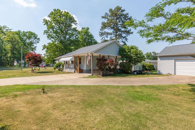 360 CEDAR LN, Colonial Beach, VA 22443