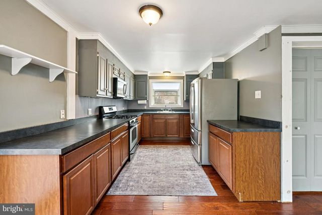 410 N CLINTON AVE, Wenonah, NJ 08090