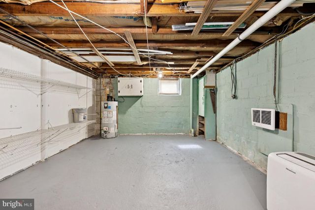 410 N CLINTON AVE, Wenonah, NJ 08090