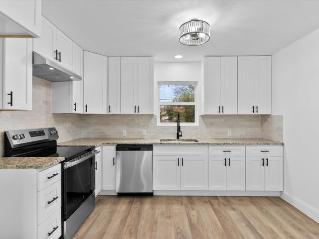 3104 Binyon Street, Fort Worth, TX 76133