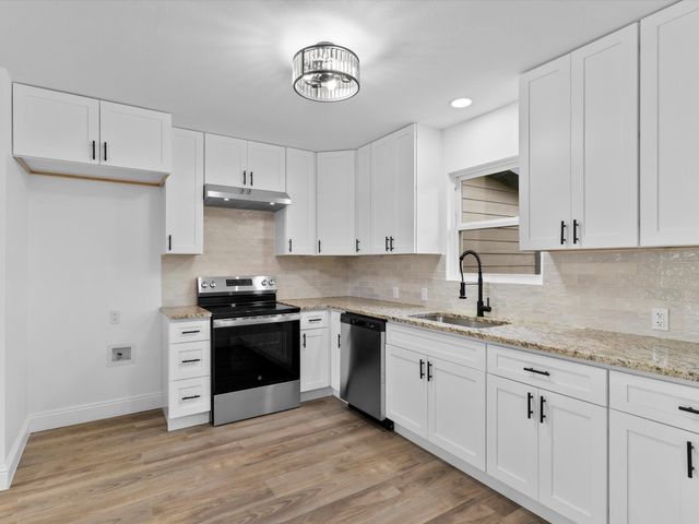 3104 Binyon Street, Fort Worth, TX 76133