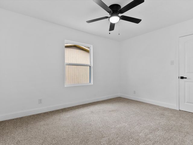 3104 Binyon Street, Fort Worth, TX 76133