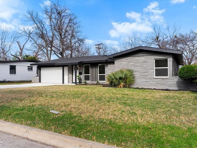 3104 Binyon Street, Fort Worth, TX 76133