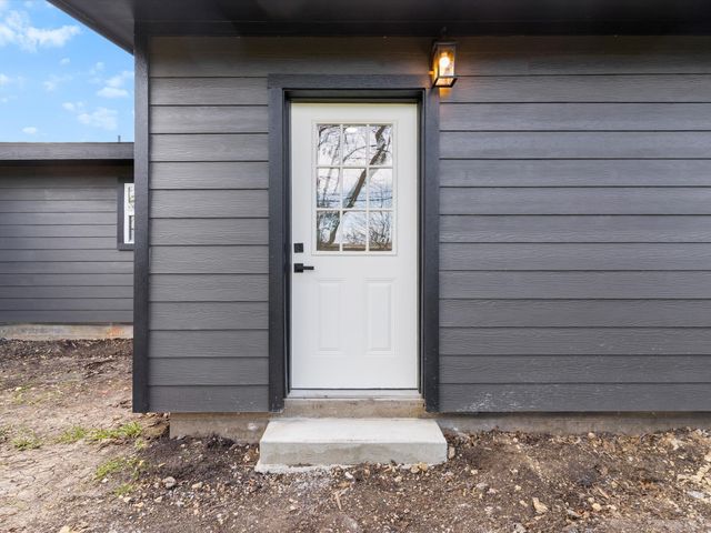 3104 Binyon Street, Fort Worth, TX 76133