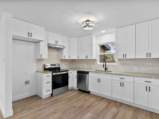 3104 Binyon Street, Fort Worth, TX 76133