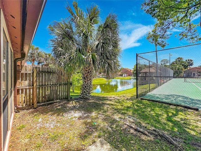 639 SAINT JOHNS COURT 639, Winter Park, FL 32792