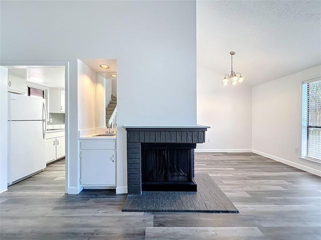 639 SAINT JOHNS COURT 639, Winter Park, FL 32792