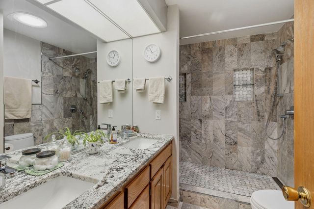 699 Calvin Court, Eagan, MN 55123