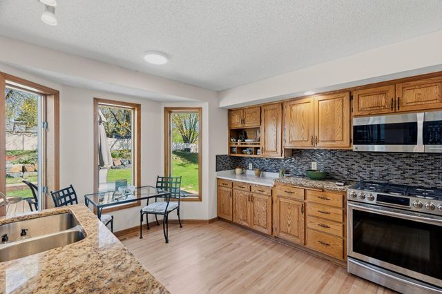 699 Calvin Court, Eagan, MN 55123