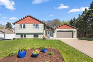 699 Calvin Court, Eagan, MN 55123