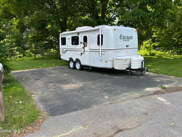 15 Birchwood Drive, Halfmoon, NY 12065