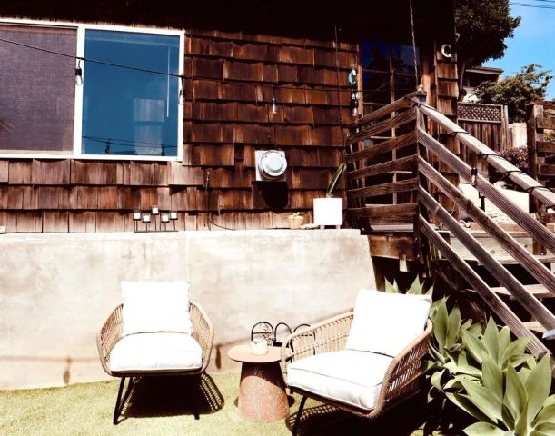 1034 3rd Street, Encinitas, CA 92024