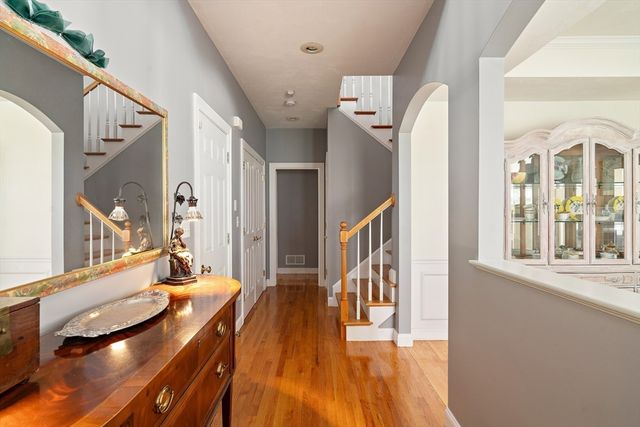 17 Indian Woods Way 17, Canton, MA 02021