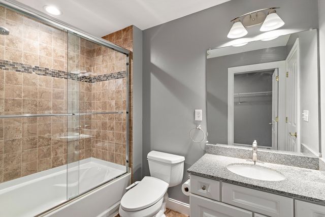 17 Indian Woods Way 17, Canton, MA 02021