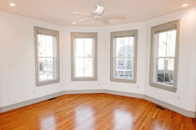 643 East Fifth 1, Boston, MA 02127