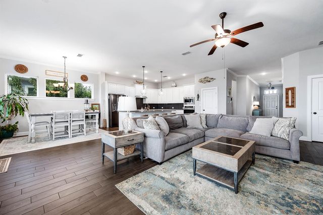 5106 Allen Cay Drive, Texas City, TX 77590