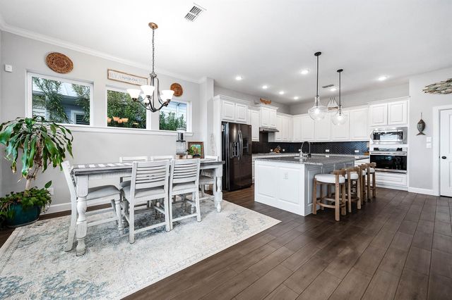 5106 Allen Cay Drive, Texas City, TX 77590