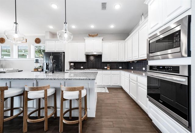 5106 Allen Cay Drive, Texas City, TX 77590