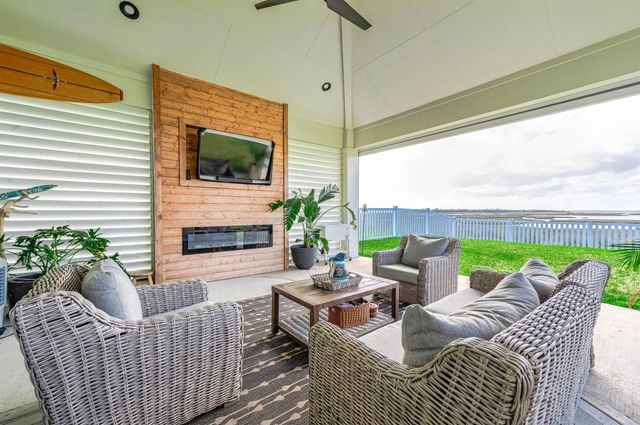 5106 Allen Cay Drive, Texas City, TX 77590