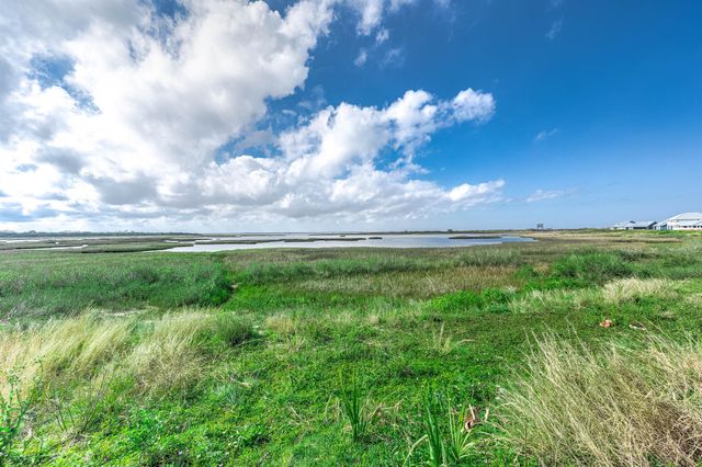 5106 Allen Cay Drive, Texas City, TX 77590