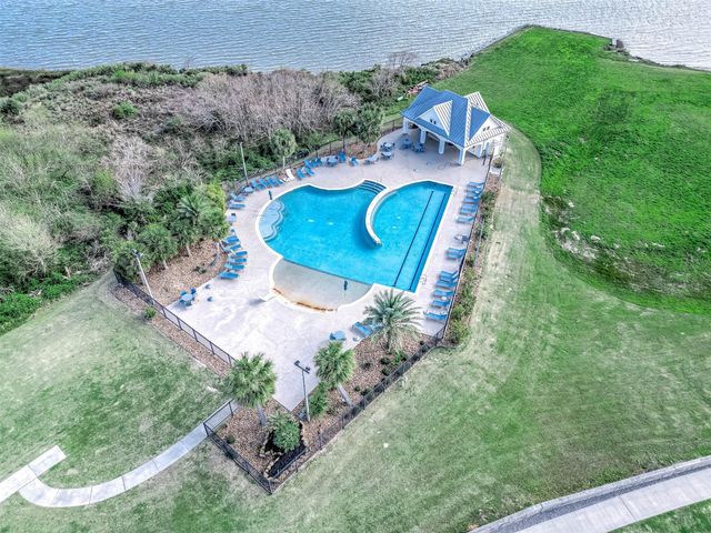 5106 Allen Cay Drive, Texas City, TX 77590