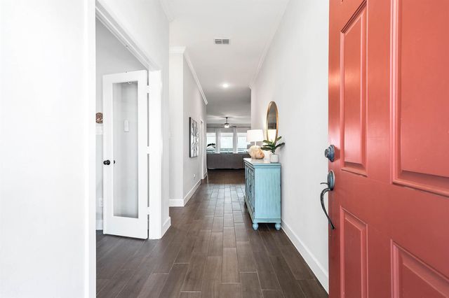 5106 Allen Cay Drive, Texas City, TX 77590