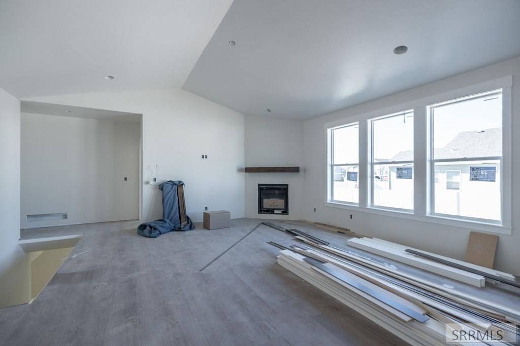 Image 4 of property listing at 750 Boxwood Drive, Idaho Falls, ID 83402