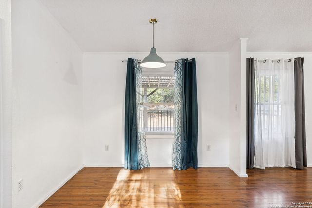 2210 Sandy Bnd, San Antonio, TX 78264