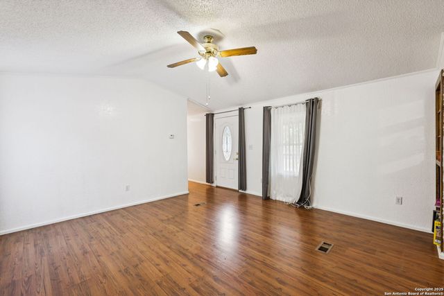 2210 Sandy Bnd, San Antonio, TX 78264