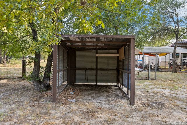 2210 Sandy Bnd, San Antonio, TX 78264