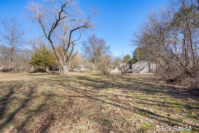 1711 Alden Nash Avenue, Lowell, MI 49331