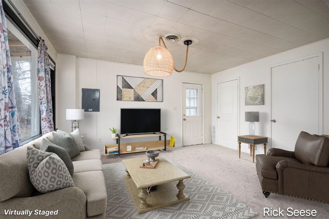 1711 Alden Nash Avenue, Lowell, MI 49331