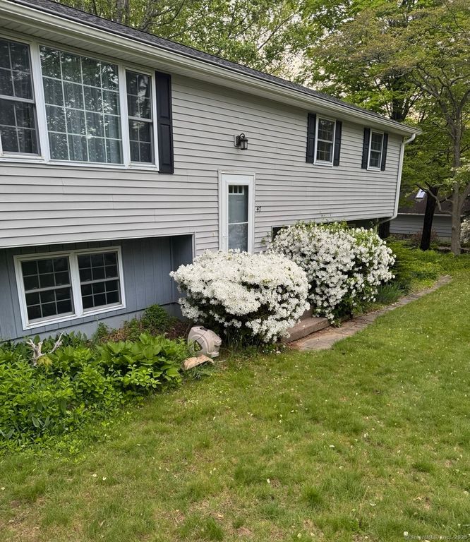 47 Palmer Martin Road, East Haddam, CT 06423