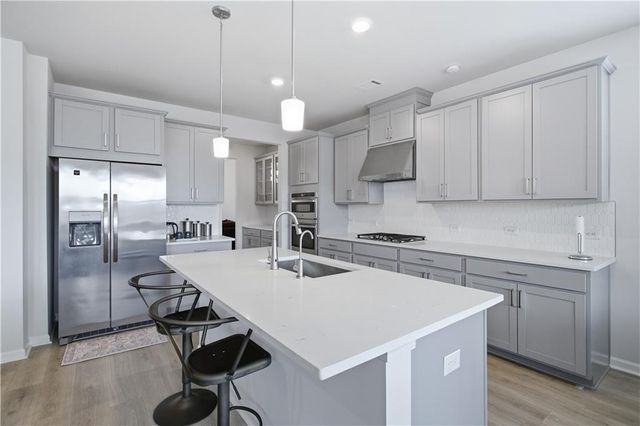 2131 Landsburg Way, Lawrenceville, GA 30043